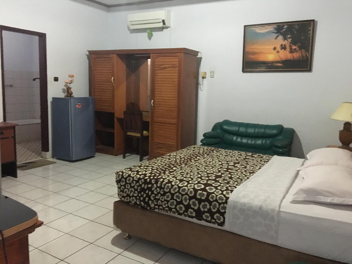 Tamasya Garden Hotel Kotamobagu Esterno foto